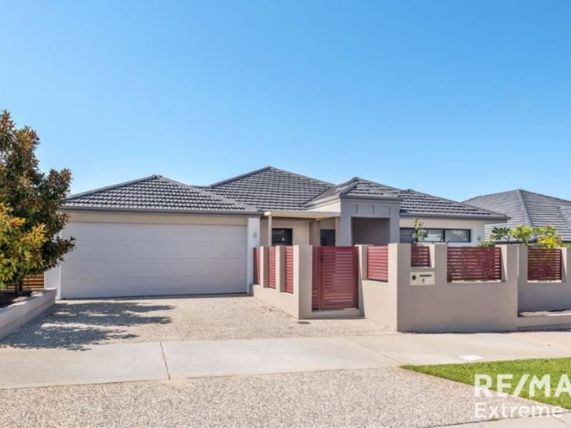 9 Solaia Loop, Woodvale