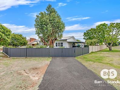 42 George Avenue, Brunswick WA 6224