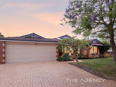 9 Inverell Green, Carramar WA 6031