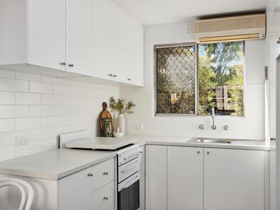 5A/55 Herdsman Parade, Wembley WA 6014