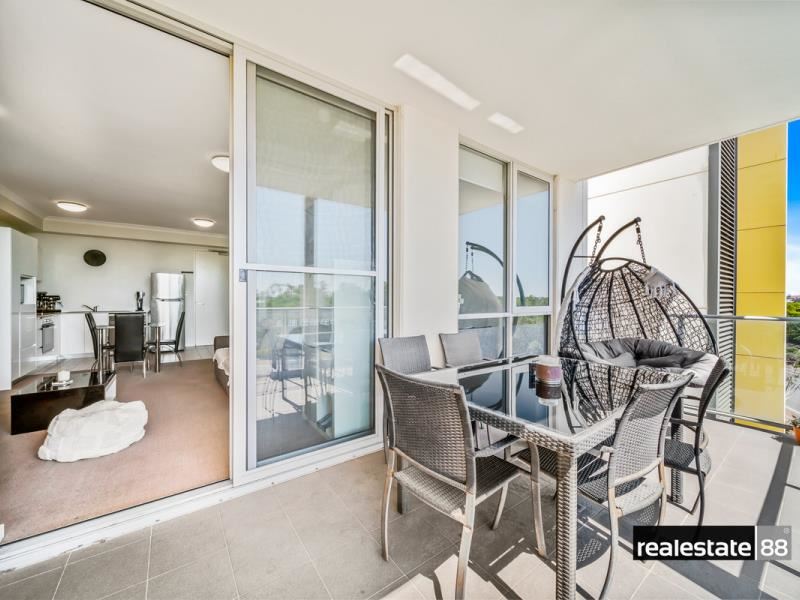 18/28 Goodwood Parade, Burswood