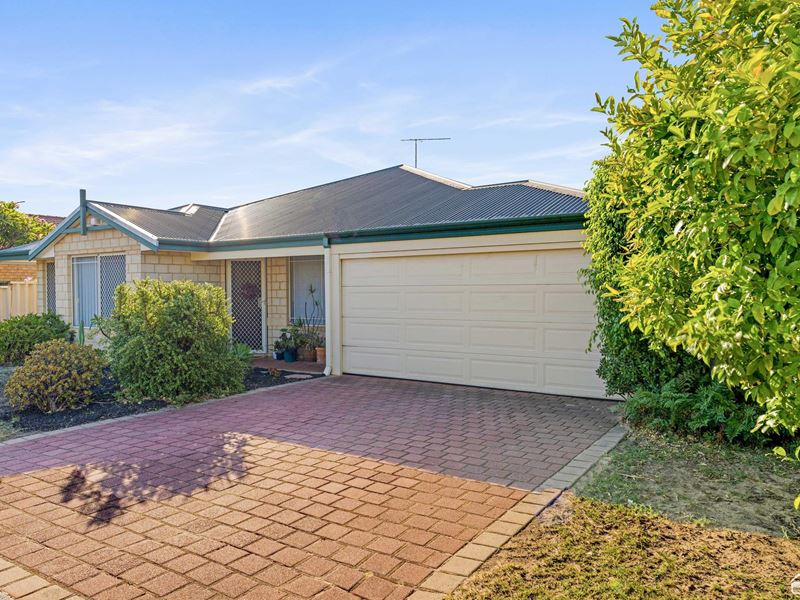 180 Seville Drive, Seville Grove WA 6112