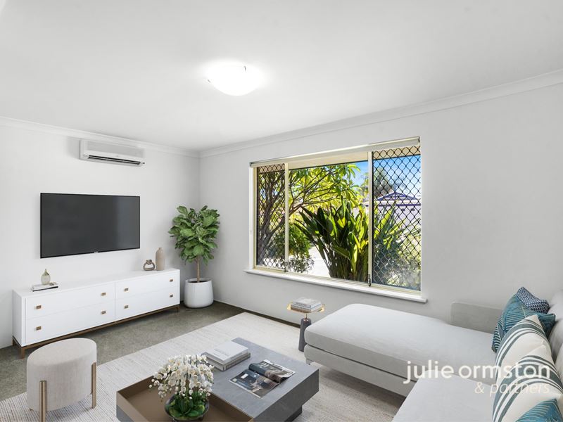48 Monterey Drive, Woodvale WA 6026