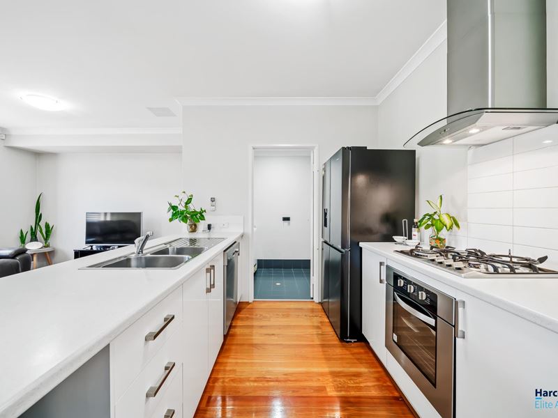 20 Grinstead Way, Balga