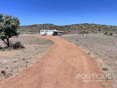 25 African Reef Boulevard, Greenough WA 6532