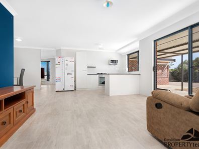 44 Strathalbyn Road, Strathalbyn WA 6530