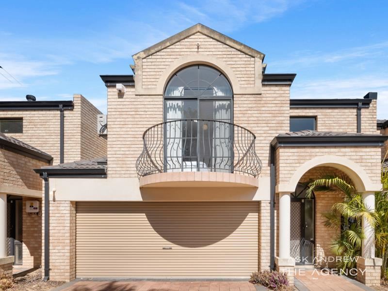 3/163 Stock Road, Attadale WA 6156