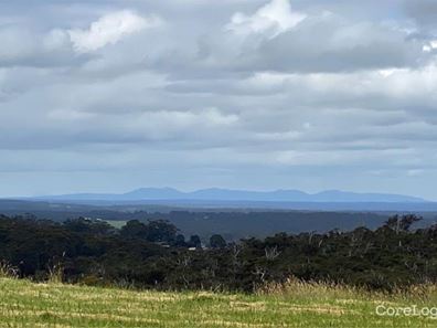 4 Tomkin Drive, Shadforth WA 6333