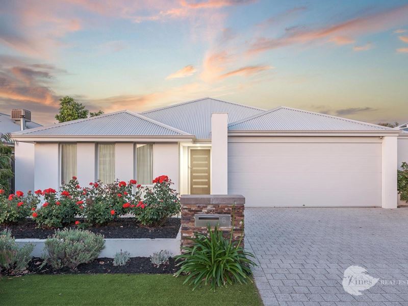 6 Aida Way, The Vines WA 6069