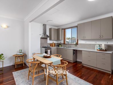 166 Forrest Avenue, Carey Park WA 6230