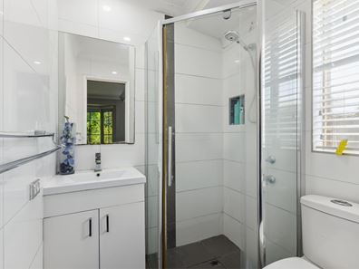 4 Daintree Loop, Ellenbrook WA 6069