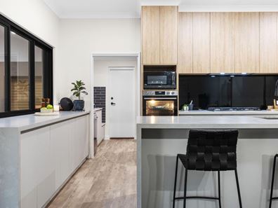 7 Castleroy Place, Connolly WA 6027