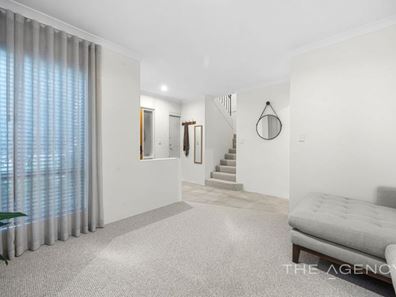 8 Ellis Road, Kardinya WA 6163