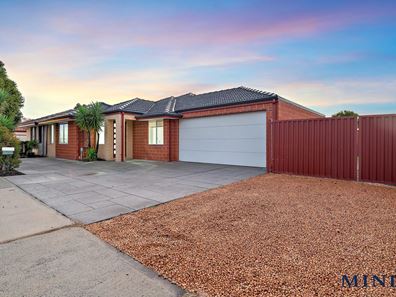 18 Gerard  Street, East Cannington WA 6107