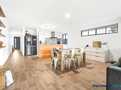 12 Mcmullan View, Hazelmere WA 6055