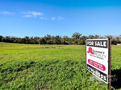 77 Acreage Boulevard, Dalyellup WA 6230