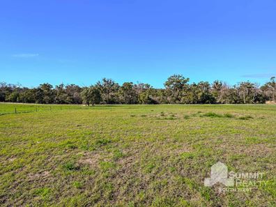 77 Acreage Boulevard, Dalyellup WA 6230