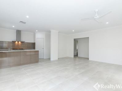 13A Patchett Street, Cloverdale WA 6105