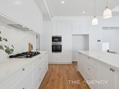 14 Waterford Drive, Hillarys WA 6025