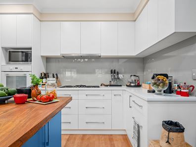 36 Howson Rise, Yallingup WA 6282