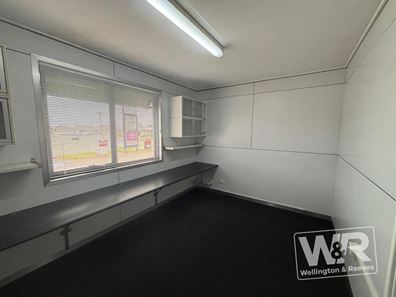 Unit 1/5 Cockburn Road, Albany WA 6330