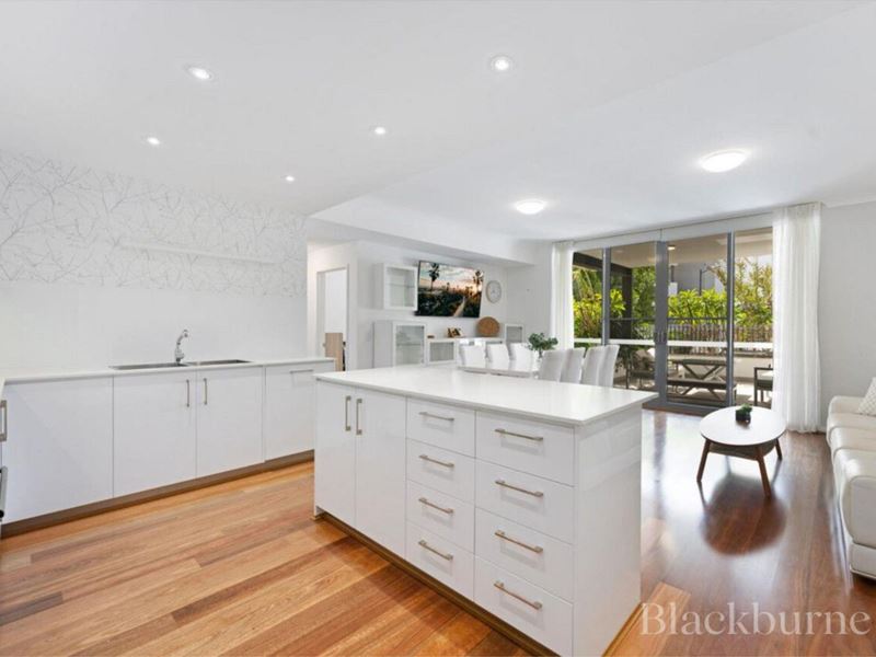 9/2 Wembley Court, Subiaco WA 6008