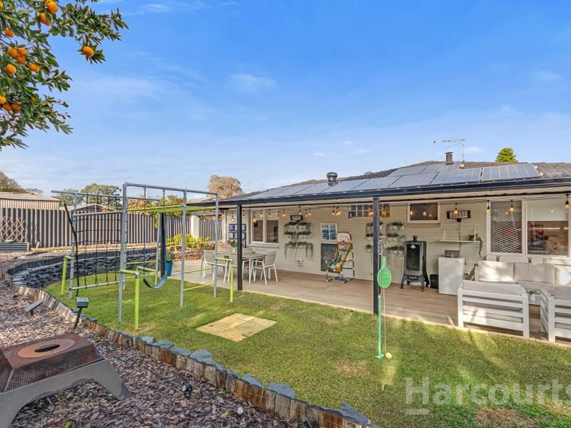 10 Aubrey Court, Wanneroo WA 6065