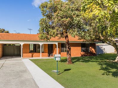28 Coleman Road, Calista WA 6167