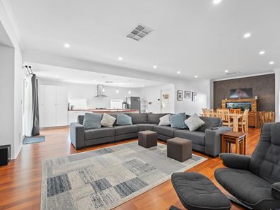 28 Fairburn Crescent, Baldivis WA 6171