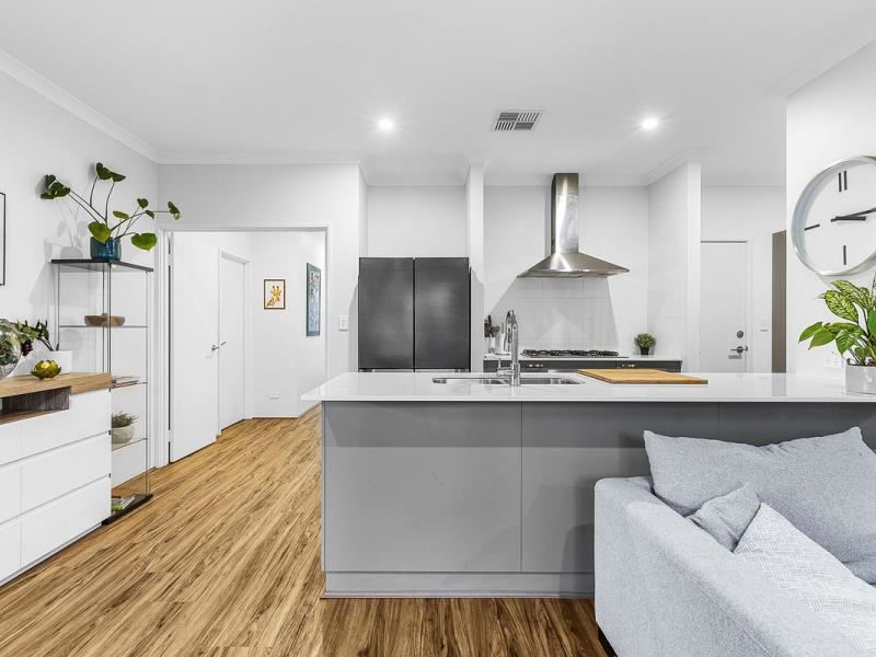 2C Neville Drive, Wanneroo WA 6065