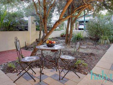 6 Norfolk Street, South Perth WA 6151