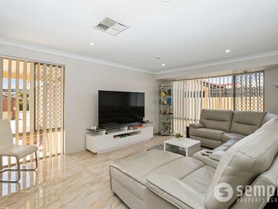 135 Pinetree Gully Road, Willetton WA 6155
