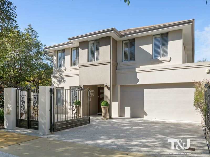 20 Mofflin Avenue, Claremont