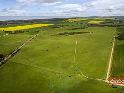 Lot 12 Hollingsworth Place, South Greenough WA 6528