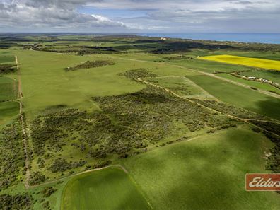 Lot 12 Hollingsworth Place, South Greenough WA 6528