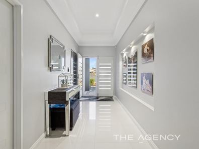 9 Versailles Turn, Landsdale WA 6065