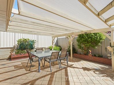 8A Carramar Street, Joondanna WA 6060