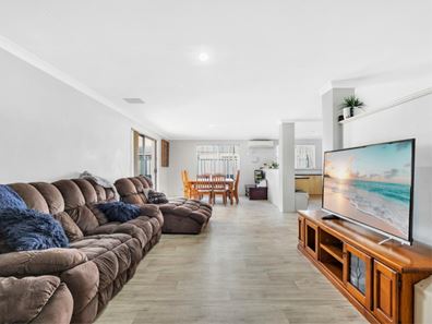 4 Kookynie Loop, Baldivis WA 6171