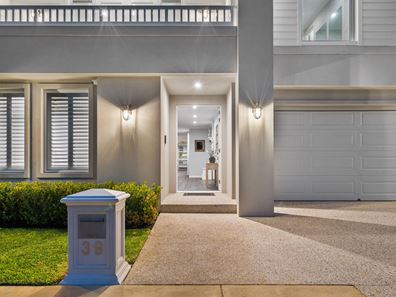 39 Lullworth Terrace, North Coogee WA 6163