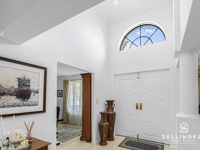 14 Comrie Road, Canning Vale WA 6155
