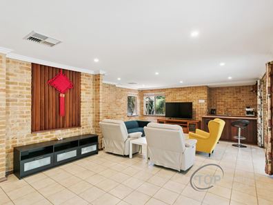 24 Pellew Gardens, Willetton WA 6155