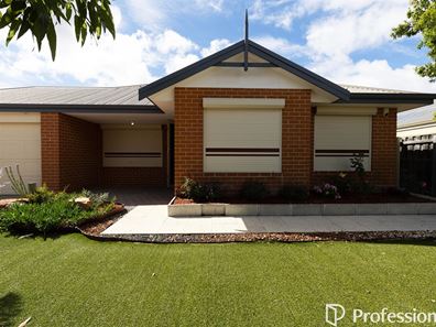 22 Starke Turn, Ellenbrook WA 6069
