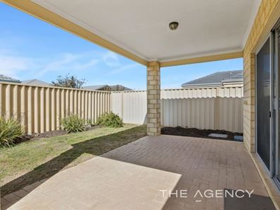 72 Billericay Circuit, Butler WA 6036