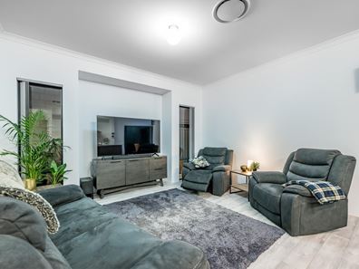 67 Cosmia Grove, Jindalee WA 6036