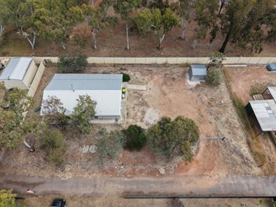 10/2 Eighth Road, York WA 6302