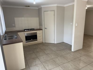 10/2 Eighth Road, York WA 6302