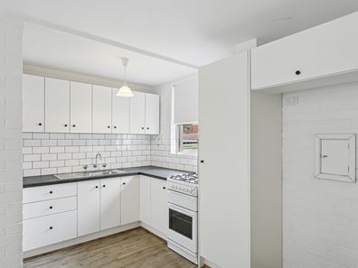 4/74 Broadway, Crawley WA 6009