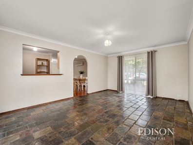 29 Kemmish Avenue, Parmelia WA 6167