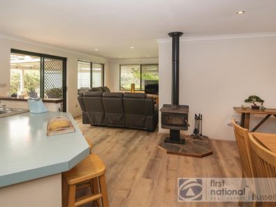 5 Chidley Cove, West Busselton WA 6280