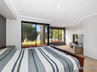 124 Campbell Road, Canning Vale WA 6155
